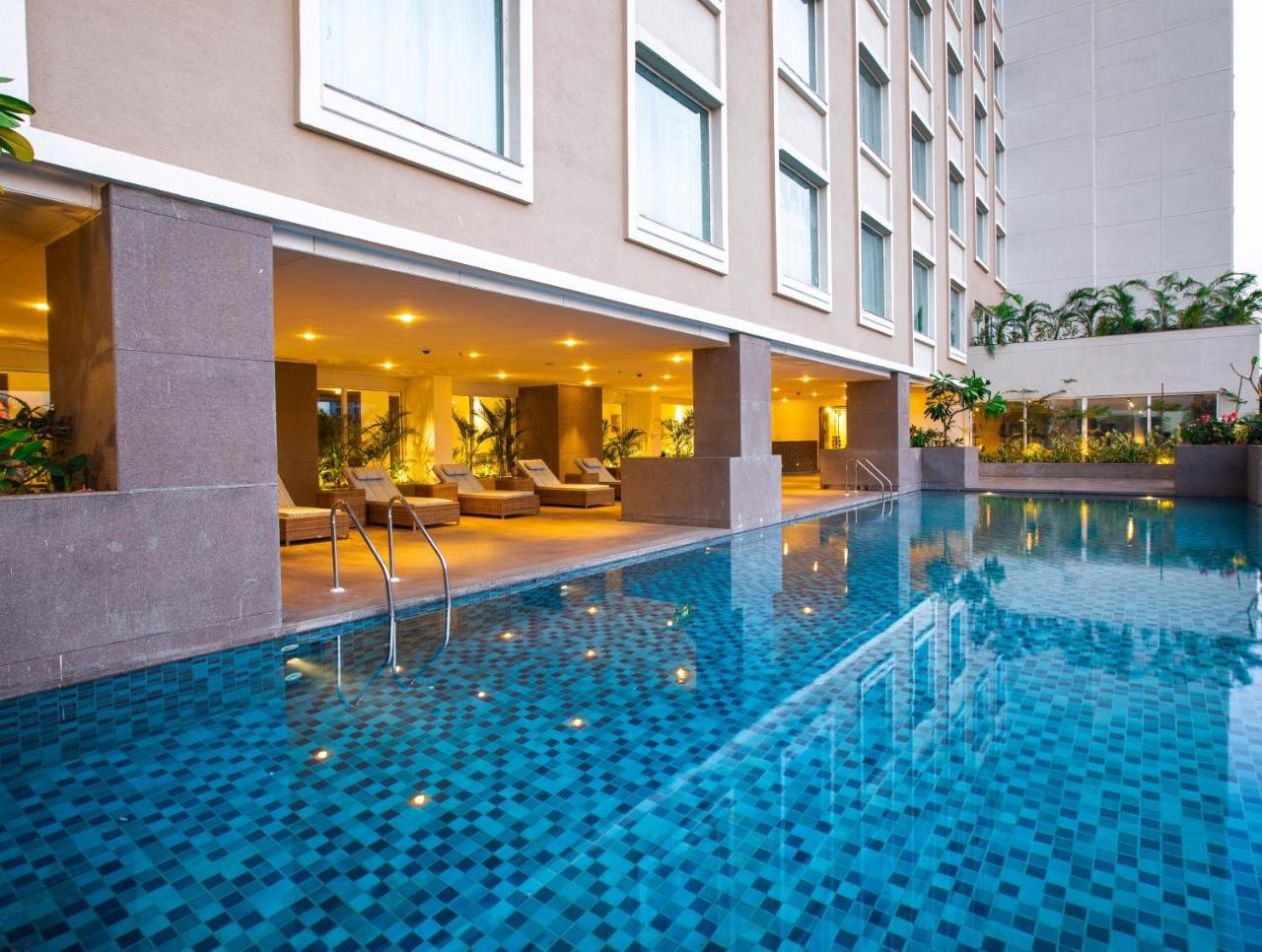 Lemon Tree Premier City Center Πούνε Εξωτερικό φωτογραφία