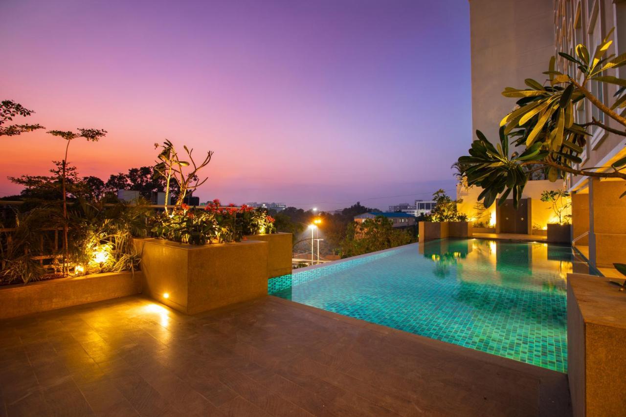 Lemon Tree Premier City Center Πούνε Εξωτερικό φωτογραφία