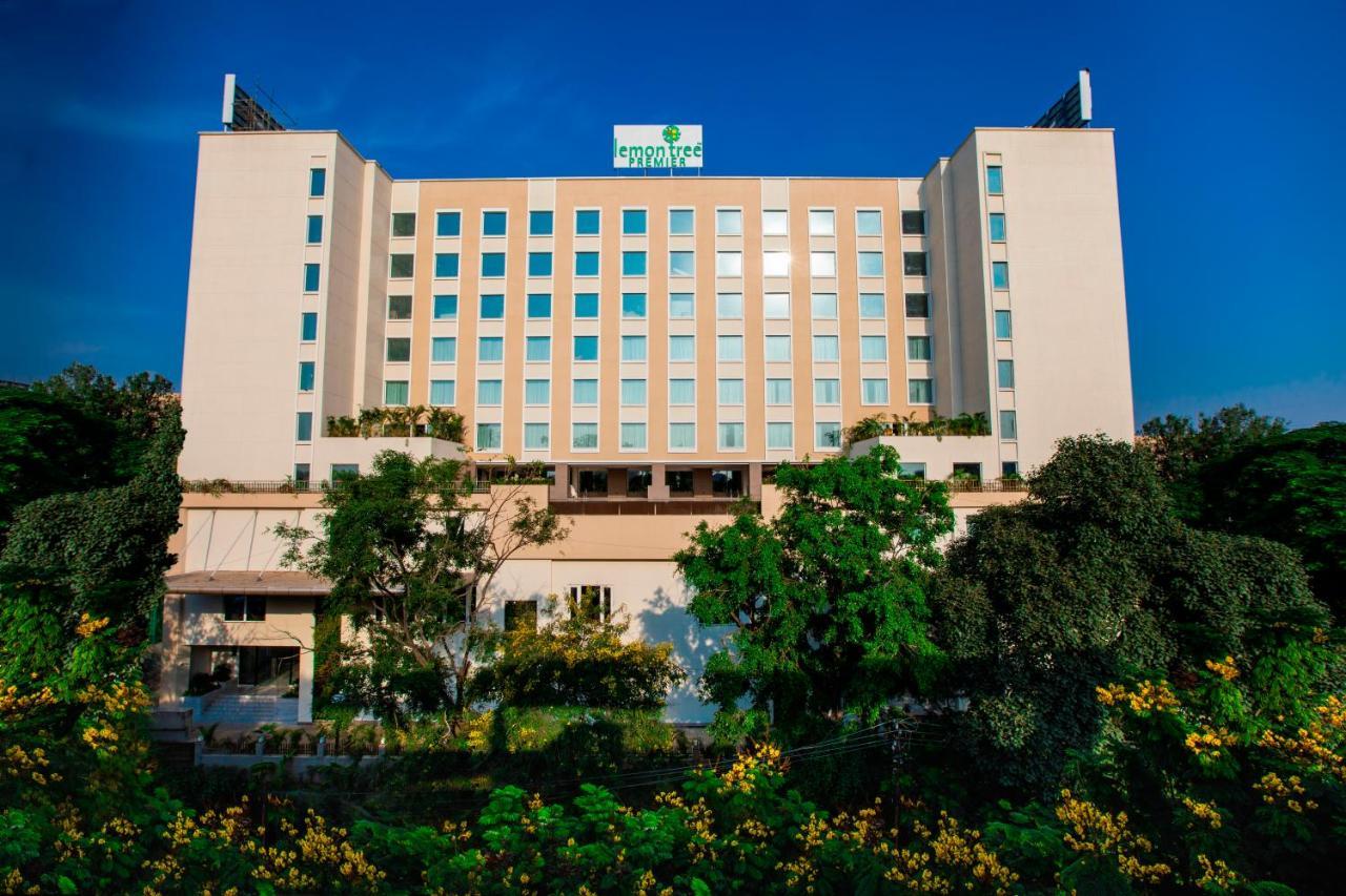 Lemon Tree Premier City Center Πούνε Εξωτερικό φωτογραφία